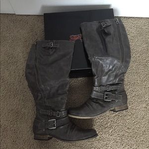 Carlos Santana Wide Calf Boots